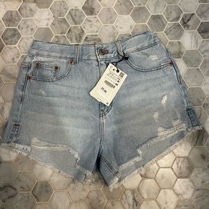 ZARA GIRLS RIPPED JEAN SHORTS